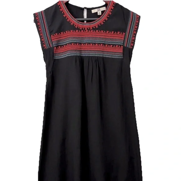 Ya Los Angeles Dresses | Ya Los Angeles Black Embroidered Shift Dress Size Small Bohemian Southwestern | Color: Black/Red | Size: S | Cherylhart's